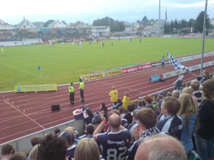 Blant Viking-hordene på Haugesund stadion