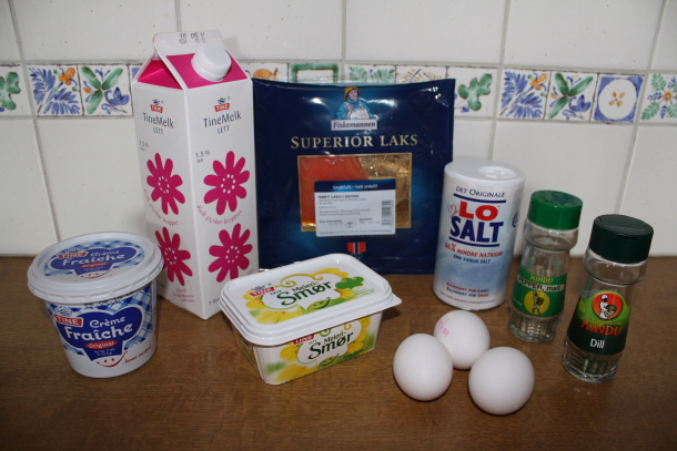 Ingredienser til omelett med laks
